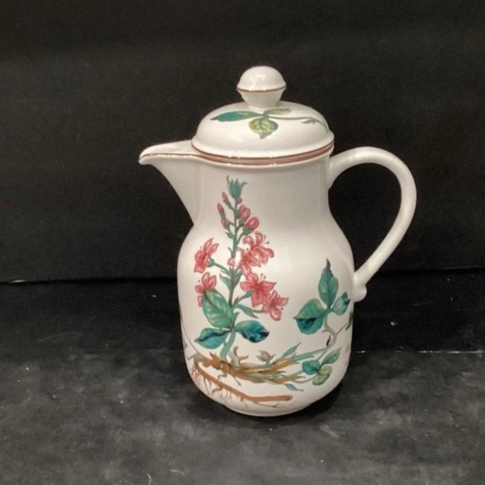 Villeroy & Boch Botanica Teapot, Menyanthes Trifoliata,‎ Botanical Tableware